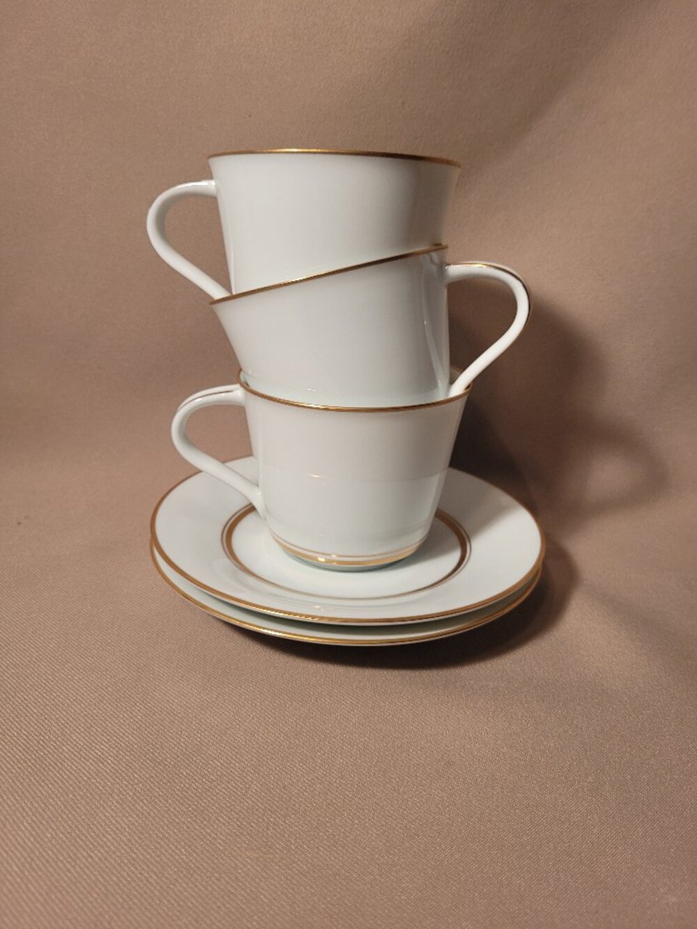 Noritake Gloria 6526 (Lot of ) 2 Cup & Saucer Sets + Extra Cup EXCELLENT!
